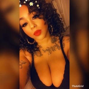 Meet your Posher, Jasmine